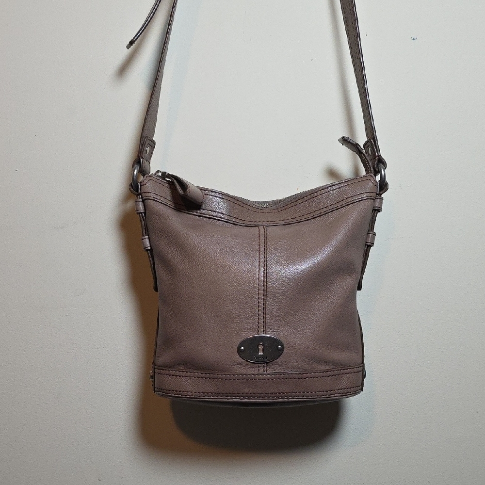 Fossil Tan Leather Shoulder/Crossbody Bag with Adjustable Strap